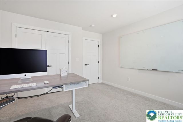 2120 Emanuel Court, Bethlehem Twp, PA 18045