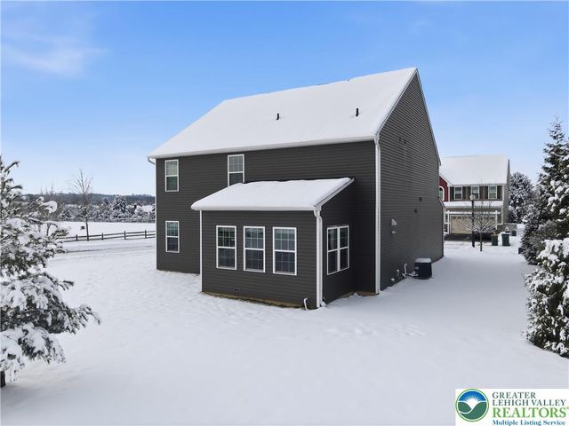 2120 Emanuel Court, Bethlehem Twp, PA 18045