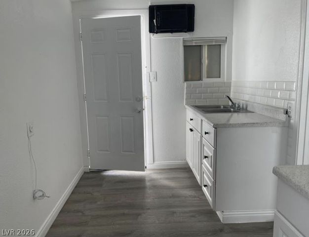 5171 Reeder Circle, Las Vegas, NV 89119