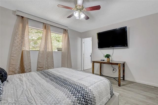 5171 Reeder Circle, Las Vegas, NV 89119