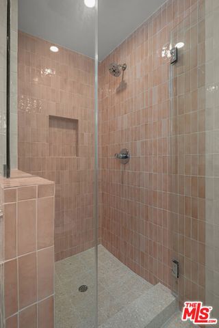 11755 Gateway Boulevard, Los Angeles, CA 90064