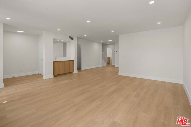 11755 Gateway Boulevard, Los Angeles, CA 90064