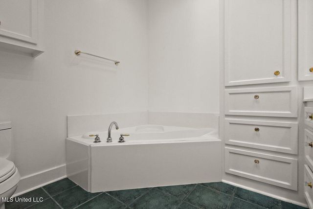 21 Breakers Lane, Ridgeland, MS 39157