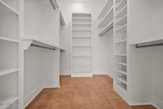 21 Breakers Lane, Ridgeland, MS 39157