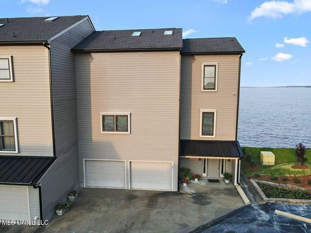 21 Breakers Lane, Ridgeland, MS 39157