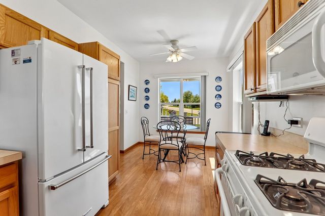 3402 Stretch Run Road, Grayslake, IL 60030