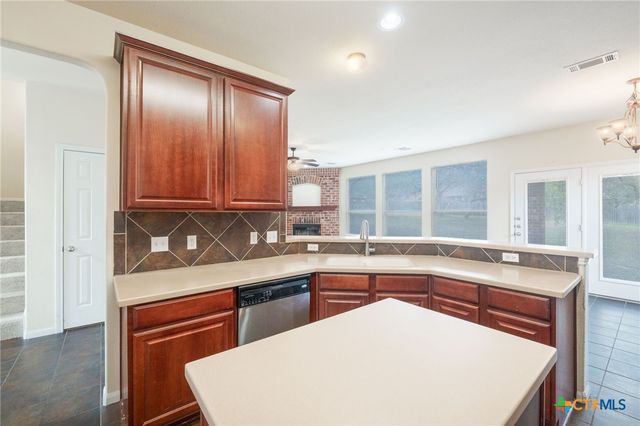 305 Ponderosa Drive, Harker Heights, TX 76548