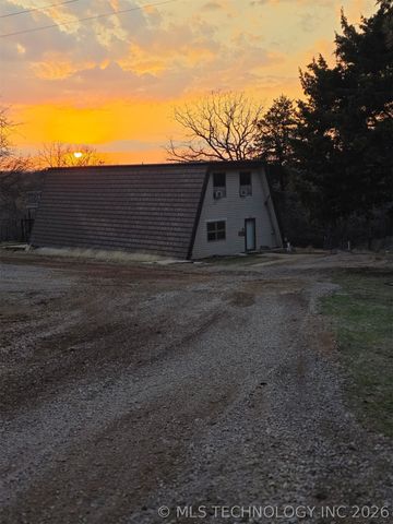 3662 Cooper Memorial, Sulphur, OK 73086