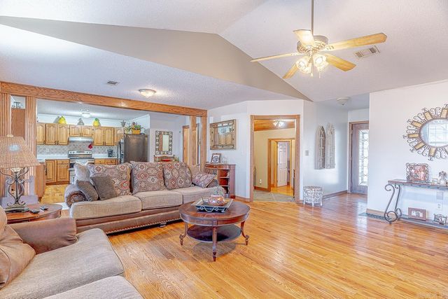 23 Matecumbe Drive, Cherokee Village, AR 72529