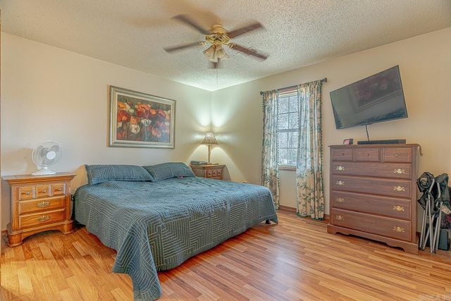 23 Matecumbe Drive, Cherokee Village, AR 72529