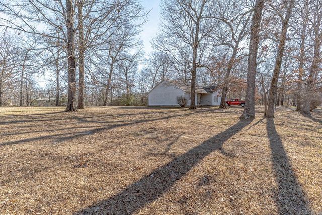 23 Matecumbe Drive, Cherokee Village, AR 72529