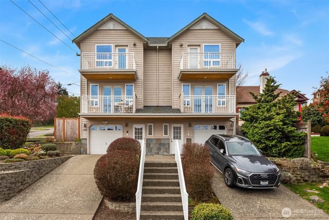 3201 23rd Avenue W, Seattle, WA 98199