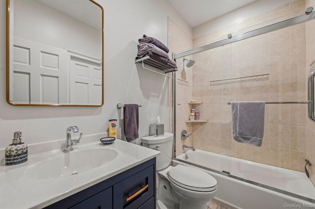 2 Half Moon Ridge, Cornwall On Hudson, NY 12520