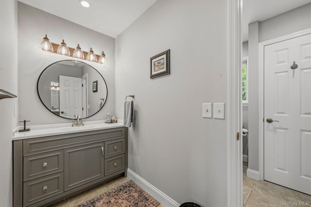 2 Half Moon Ridge, Cornwall On Hudson, NY 12520