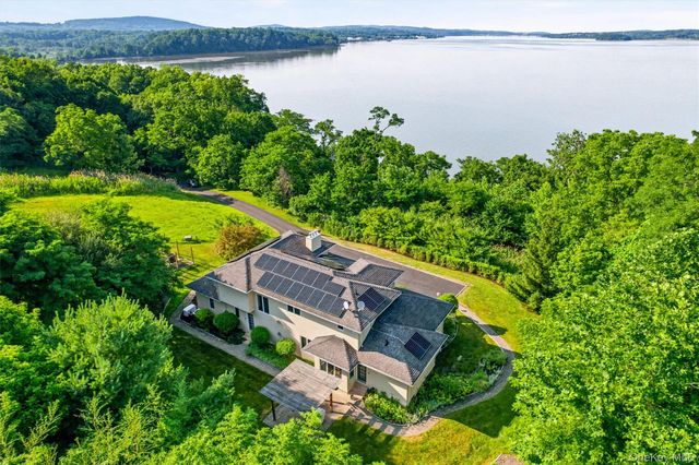 2 Half Moon Ridge, Cornwall On Hudson, NY 12520
