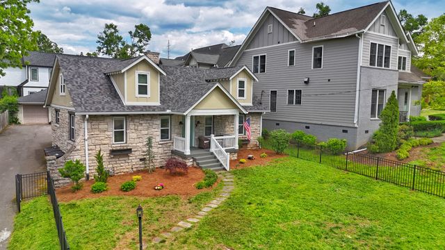 2518 Sharondale Dr, Nashville, TN 37215
