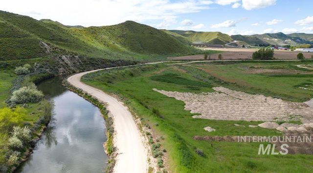 2732 Soulen Drive, Emmett, ID 83617