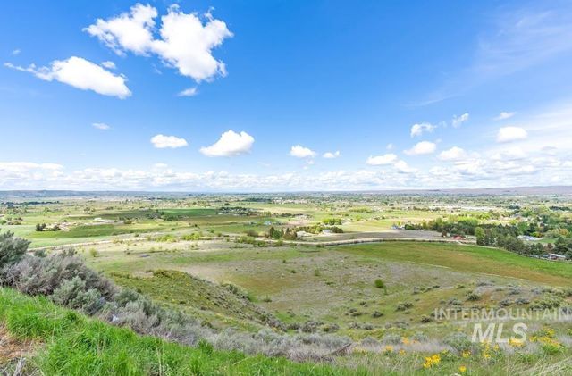 2732 Soulen Drive, Emmett, ID 83617