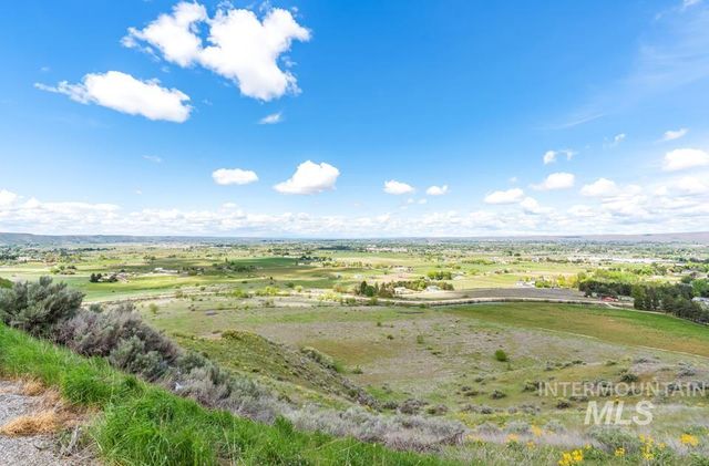2732 Soulen Drive, Emmett, ID 83617
