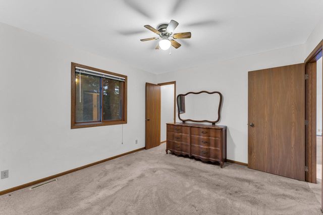 28619 106th STREET, Trevor, WI 53179