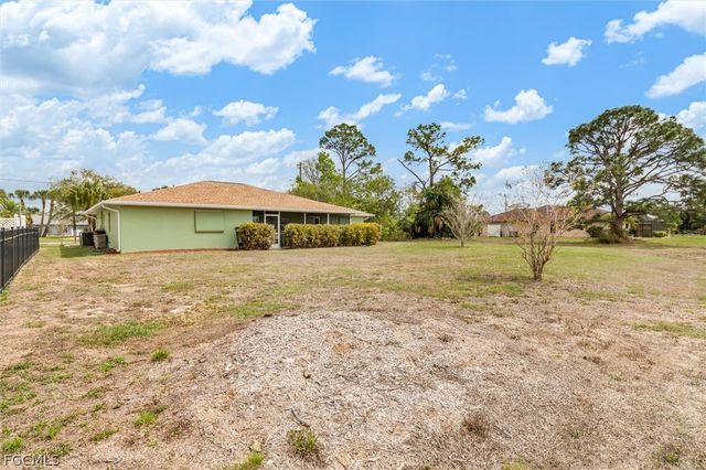441 Corrientes CIR, Punta Gorda, FL 33983