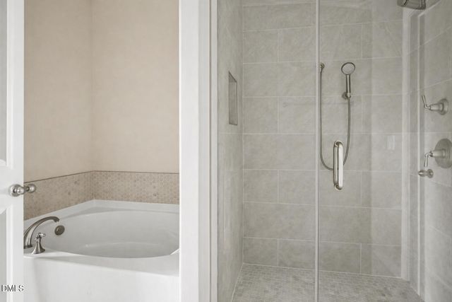 1156 Talisker Way, Burlington, NC 27215