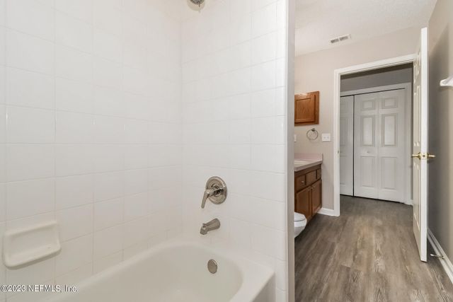 8294 ROCKY CREEK Court, Jacksonville, FL 32244