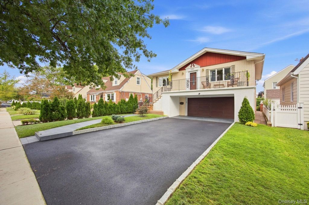 293 85th Avenue, Floral Park, NY 11001 — photo 2