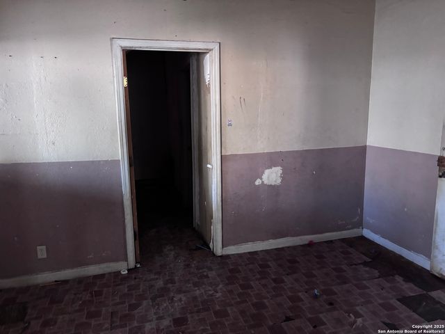 222 Sandmeyer, San Antonio, TX 78208