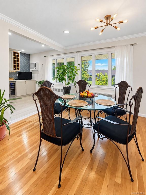 94 massapequa Avenue, Massapequa, NY 11758 — photo 5
