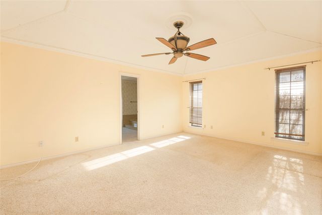 3906 Castle Drive, Rowlett, TX 75089