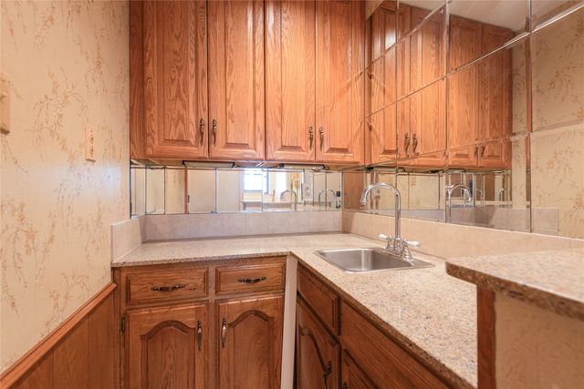 3906 Castle Drive, Rowlett, TX 75089