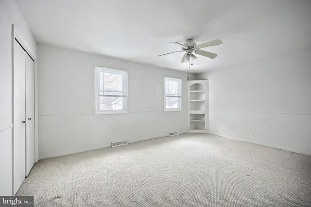 302 WESTMINSTER AVE, Hanover, PA 17331