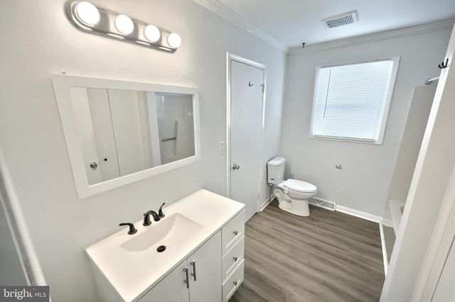 302 WESTMINSTER AVE, Hanover, PA 17331