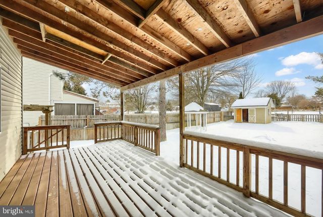 302 WESTMINSTER AVE, Hanover, PA 17331