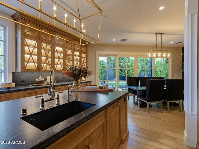 4732 N DROMEDARY Road, Phoenix, AZ 85018