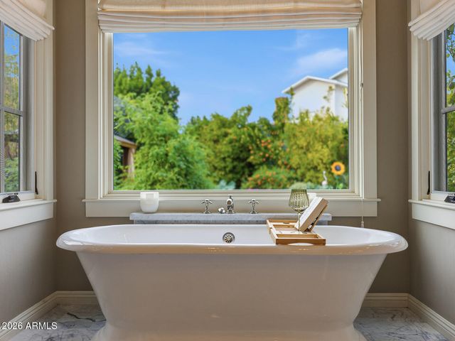 4732 N DROMEDARY Road, Phoenix, AZ 85018