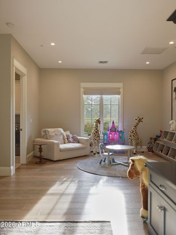 4732 N DROMEDARY Road, Phoenix, AZ 85018