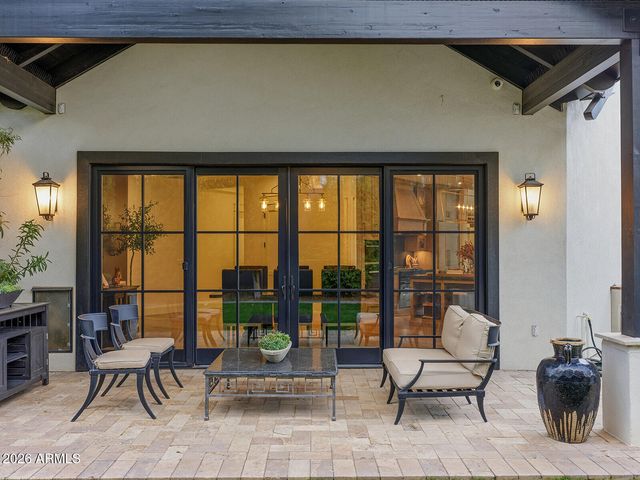 4732 N DROMEDARY Road, Phoenix, AZ 85018