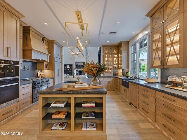 4732 N DROMEDARY Road, Phoenix, AZ 85018