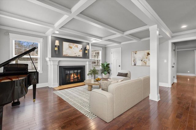 17730 Greenbrier DRIVE, Brookfield, WI 53045