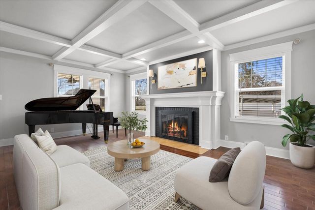 17730 Greenbrier DRIVE, Brookfield, WI 53045