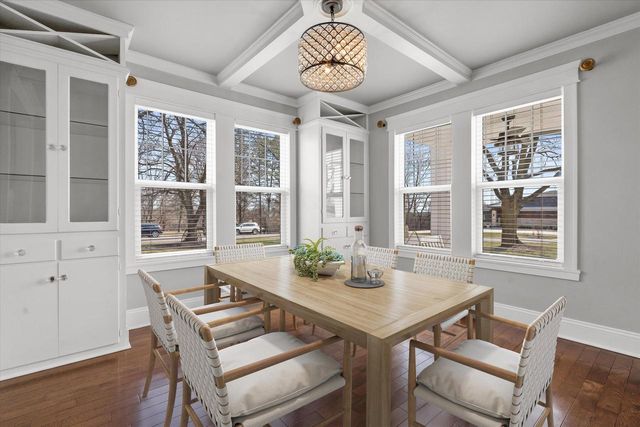 17730 Greenbrier DRIVE, Brookfield, WI 53045