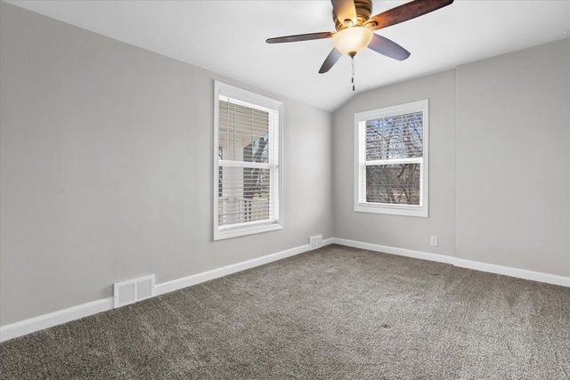 17730 Greenbrier DRIVE, Brookfield, WI 53045