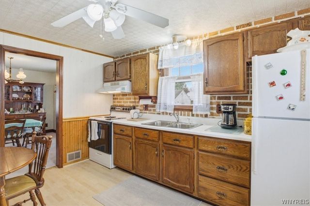 908 91st Street, Niagara Falls, NY 14304