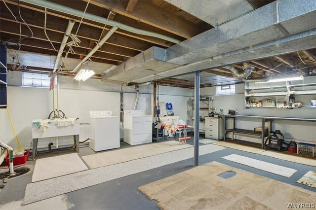908 91st Street, Niagara Falls, NY 14304