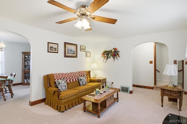 908 91st Street, Niagara Falls, NY 14304