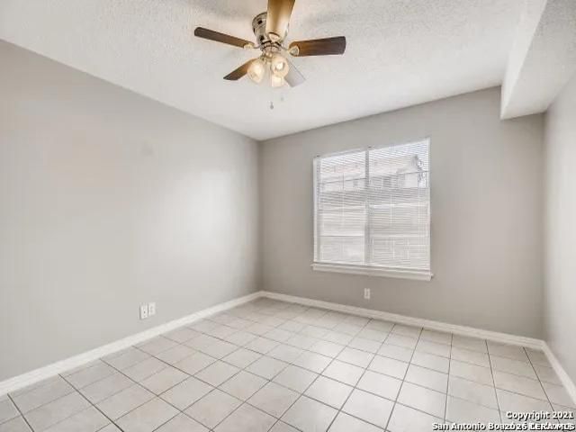 923 Vance Jackson Rd Apt 1005, San Antonio, TX 78201