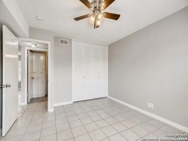 923 Vance Jackson Rd Apt 1005, San Antonio, TX 78201