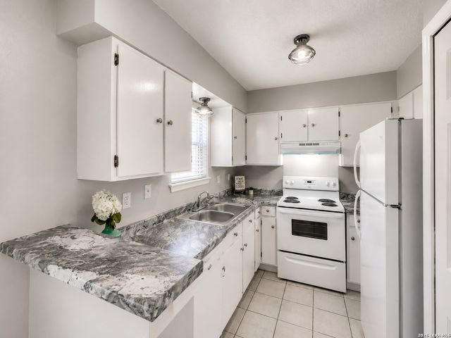 923 Vance Jackson Rd Apt 1005, San Antonio, TX 78201